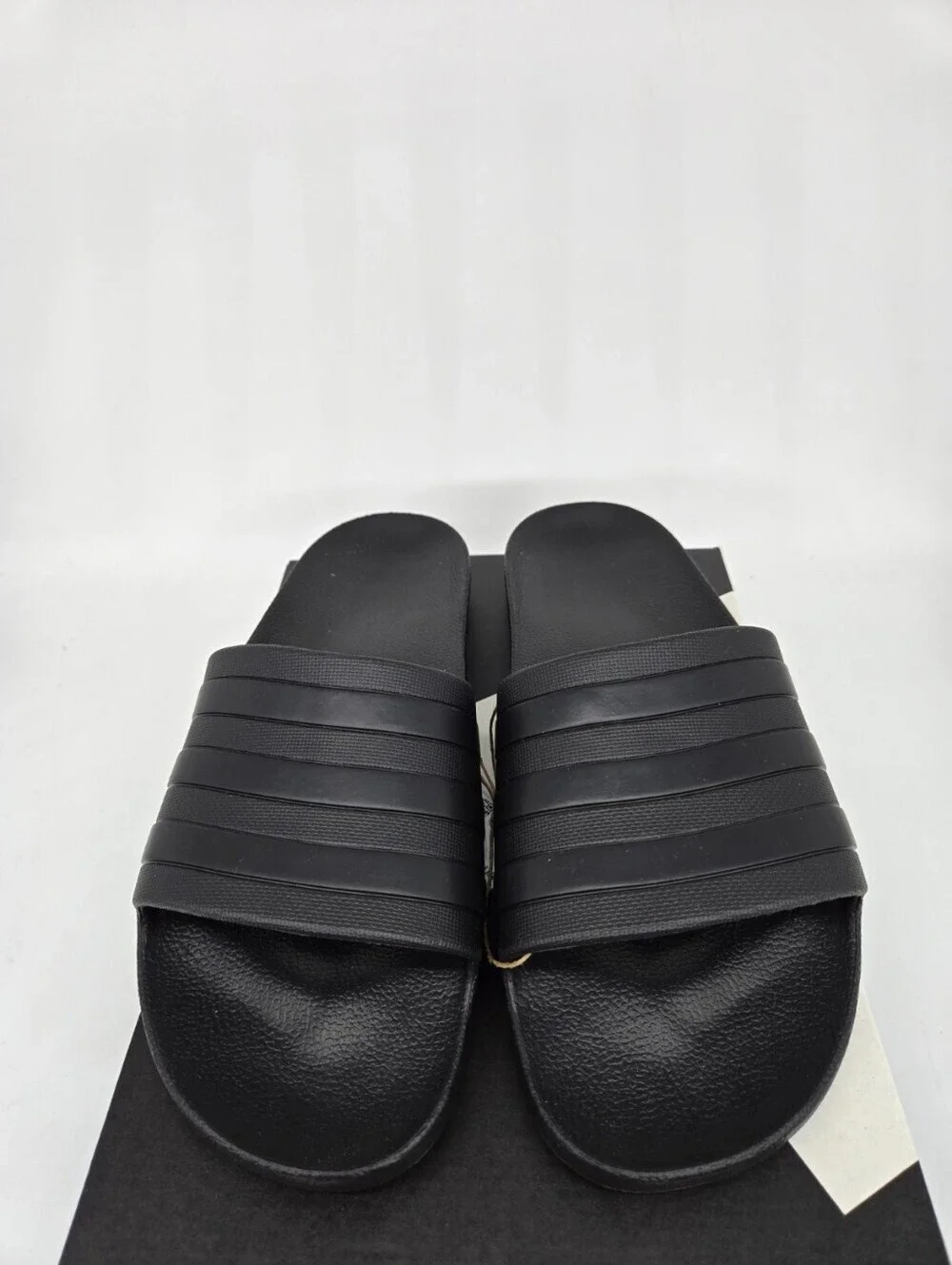 Adilette Men's Aqua Slides F35550 Triple Core Black Shoes Size 11